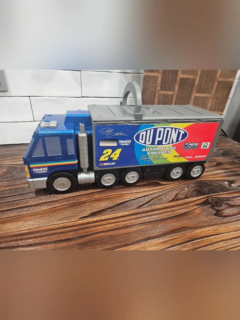 DuPont Nascar Micro Machines Semi Truck Track Playset Jeff Gordan Hasbro